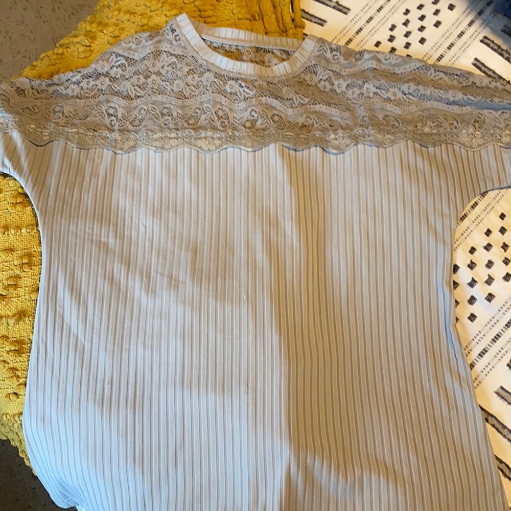 Women’s Blouse